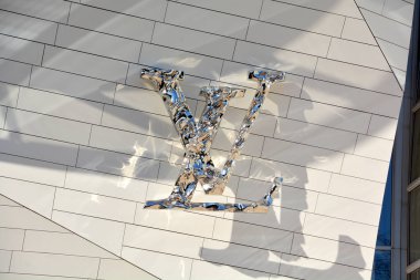 Paris Fransa 19 Ekim: Louis Vuitton Vakfı 'nın inşası 2006 yılında başladı. 143 milyon dolarlık müze yakın tarihte 19 Ekim 2014' te Paris 'te tamamlandı.