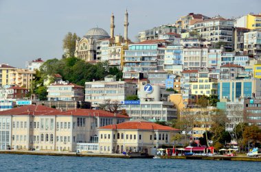 İSTANBUL TURKEY 29 Eylül: İstanbul, Türkiye 'nin Galata Karaköy mahallesi ve tarihi mimari ve ortaçağ Galerisi. 29 Eylül 2013' te İstanbul 'da Türkiye' de 