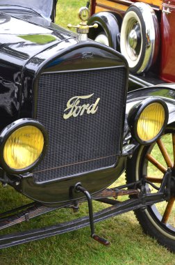 Granby, QUEBEC, CANADA - 29 Temmuz 2013: Eski otomobil sergisi