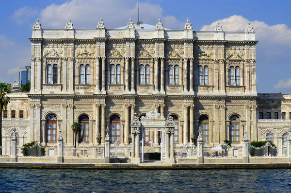 Istanbul Turkey Oct Dolmabahce Palace Oct 2013 Istanbul Turkey Palác — Stock fotografie