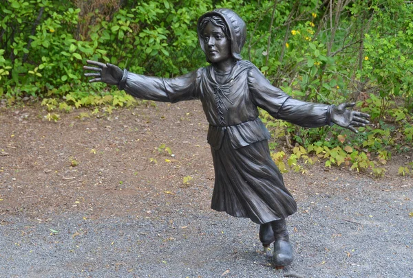 新斯科舍省大预备5月27日 1682年至1755年 新斯科舍省大预备驱逐雕塑作为阿卡迪亚定居点的中心 2014年5月27日驱逐阿卡迪亚人 — 图库照片