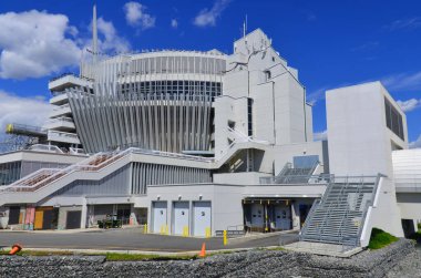 MONTREAL, CANADA - 06 24 2018: Montreal Kumarhanesi Montreal, Quebec 'teki Notre-Dame' da yer almaktadır. Kanada 'nın en büyük kumarhanesi ve dünyanın en büyük kumarhanelerinden biridir.