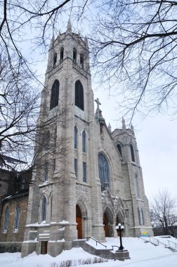 MONTREAL QUEBEC CANADA - 01: 15 2013: St-Viateur d 'Outremont Kilisesi (Fransızca: Eglise Saint-Viateur d' Outremont) Montreal 'in Outremont ilçesinde bulunan bir Roma Katolik kilisesidir.