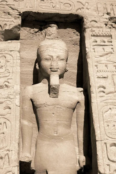 Los Templos Abu Simbel Son Dos Templos Roca Masiva Abu —  Fotos de Stock