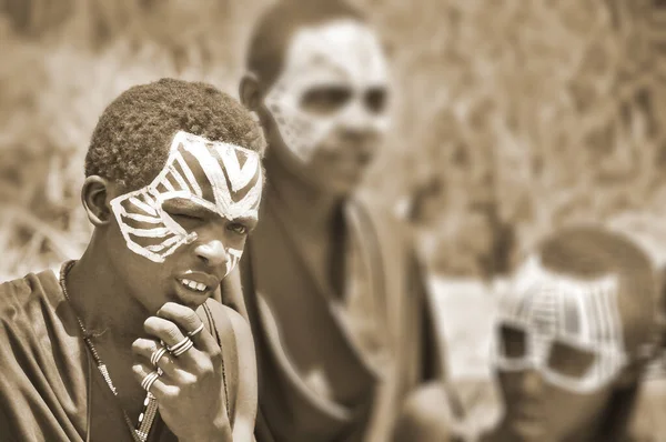 Serengeti Tanzania Oct Portrait Unidentified Young Masai Man Moran Wearing — 图库照片