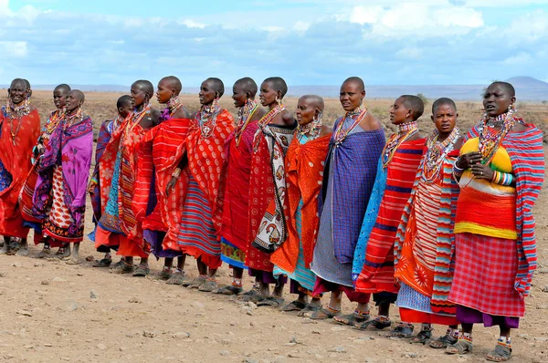 Amboseli Kenya Ottobre Gruppo Africani Non Identificati Della Tribù Masai — Foto Stock