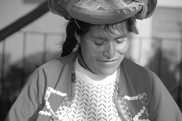 Arequipa Peru Νοεμβρίου Πορτρέτο Της Περού Ινδική Γυναίκα Παραδοσιακό Φόρεμα — Φωτογραφία Αρχείου