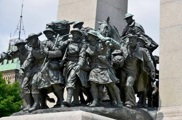 Ottawa Canada June National War Memorial Tall Granite Cenotaph Acreted — 图库照片