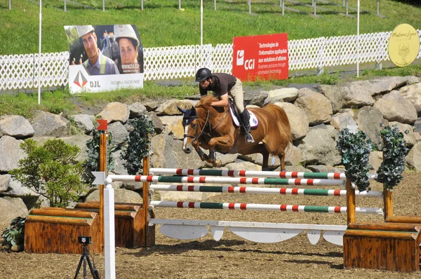 Bromont Canada Luglio Cavaliere Sconosciuto Cavallo Durante 2012 Bromont Internazionale — Foto Stock