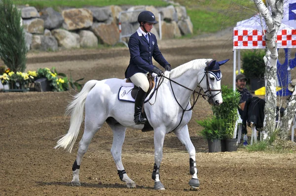 Bromont Canada Luglio Cavaliere Sconosciuto Cavallo Nel 2012 Bromont Internazionale — Foto Stock