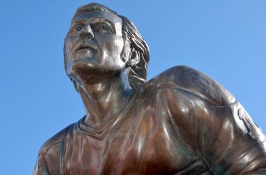 17 Mart 2013 'te Montreal Kanada' da Çan Merkezi önünde Maurice Richard 'ın heykeli. 