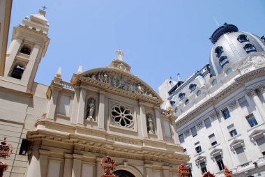Bazilika Nuestra Senora de la Merced, Arjantin. Buenos Aires 'in merkezinde Nuestra Kilisesi' nin inşaatı 1733 yılında başladı ve 1779 yılında Andras Bianchi tarafından tamamlandı..