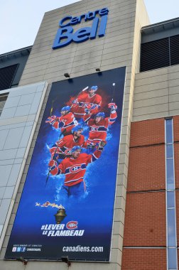 Montreal, Kanada - 4 Şubat 2013 'te Montreal Kanadalılarının evi olan Bell Center. Kanadalılar Stanley Kupası 'nı diğer şubelerden daha fazla kazandılar. 24 şampiyonluk kazandılar..