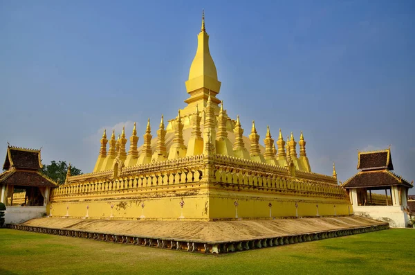 Vientiane Laos Que Luang Great Stupa Est Grand Stupa Bouddhiste — Photo