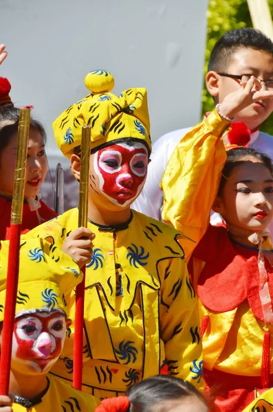 Άνθρωποι Στην Εβδομάδα Κινεζικού Πολιτισμού Περιοχή Του Μόντρεαλ Ιουλίου 2013 — Φωτογραφία Αρχείου