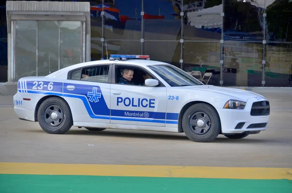 Montreal Canada May Car Service Police Ville Montreal Spvm French — Stock Photo, Image