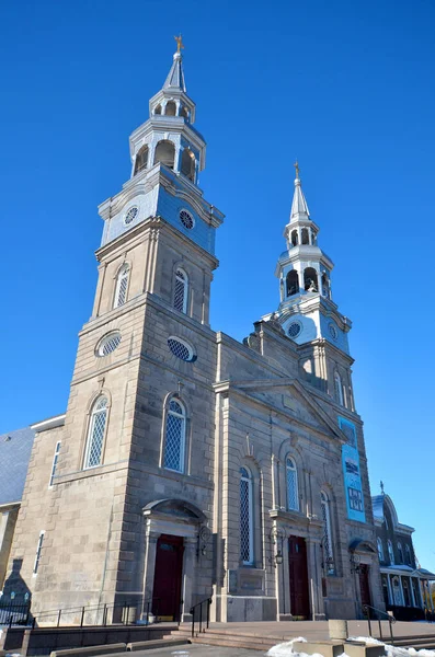 Visitation Bienheureuse Vierge Marie 교회는 몬트리올에 Recollet Falls 근처의 교회이다 — 스톡 사진