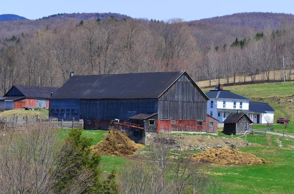 Old Barn Spring Time Eastern Township Quebec Canada — Stock Photo, Image