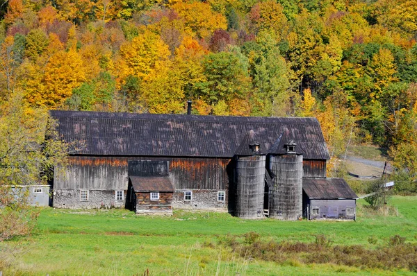 Paisaje Rural Edificio Del Pueblo Temporada Otoño — Foto de Stock