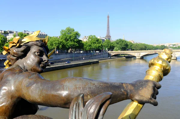Paris Estátuas Detalhes Ponte Alexandre Iii — Fotografia de Stock