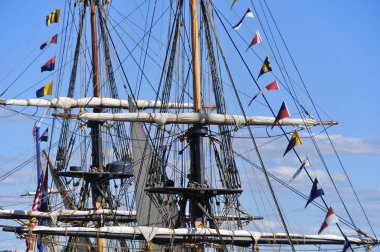 MONTREAL QUEBEC CANADA - SEPT 16, 2012: Bateau Festival du Bateau Classique de Montreal Klasik Tekne Festivali 'nin tekne parçaları, Montreal eski liman rıhtımları festival için mükemmel bir mekandır.  