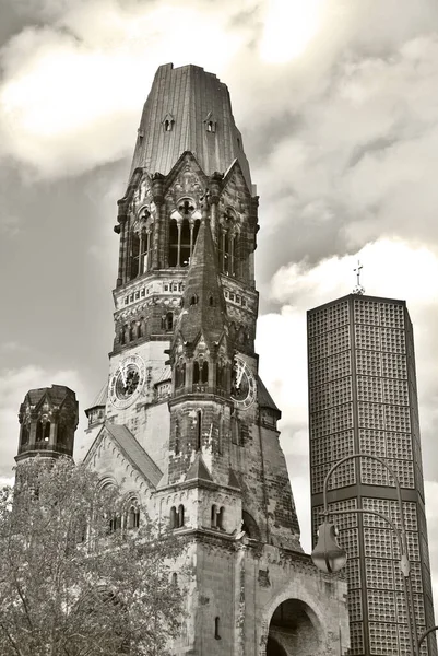 Kayzer Wilhelm Gedchtniskirche Veya Kaiser Wilhelm Memorial Kilisesi Berlin Ünlü — Stok fotoğraf