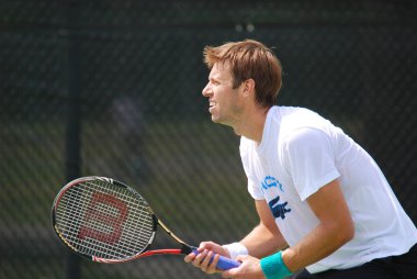 5 Ağustos 2011 'de Montreal, Kanada' da antrenman kortunda Daniel Nestor. 73 kez erkekler çiftler şampiyonluğu kazandı..