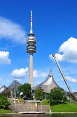 Münih Olimpiyat Stadyumu, Almanya 'nın Münih kentinde 12 Haziran 2011 tarihinde Münih' te düzenlenen 1972 Yaz Olimpiyatları için inşa edilen Olimpiyat Parkı.