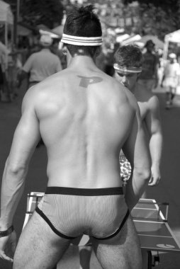 MONTREAL - AUGust 15: Montreal Onur Kutlama Festivali için 15 Ağustos 2009, Montreal, Quebec, Kanada. Bu etkinliğin içermesi, eğitmesi ve eğlendirmesi...