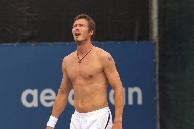 Montreal - 5 Ağustos 2009 'da Montreal, Kanada' da Marat Safin formasız olarak Montreal Rogers Kupası sahasında. Safin iki branş kazandı ve kariyeri boyunca dünya sıralamasında birinci oldu..