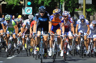 MONTREAL, CANADA - 11 Eylül 2011 'de Montreal' de Montreal Dağı 'nda, UCI bisiklet takviminde tanımlanamayan bir grup bisikletçi faaliyette.