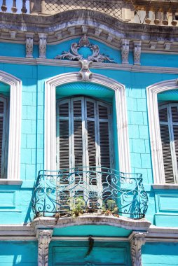 Buenos Aires 'teki La Boca' da renkli duvar ve balkon