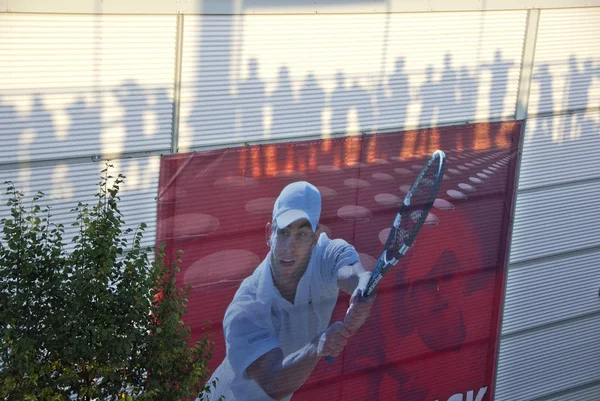 Placering Tennisspelare Byggnaden — Stockfoto