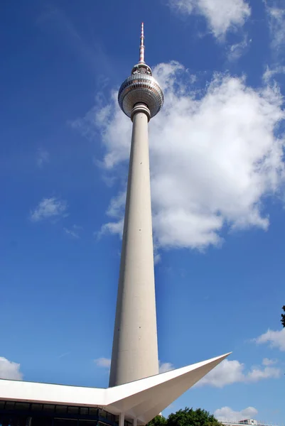 Berlin Allemagne Mai Fernsehturm Tour Télévision Situé Sur Alexanderplatz Berlin — Photo