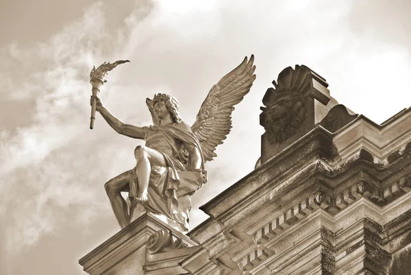 Statua Dell Angelo Dal Palazzo Zwinger Dresda Germania — Foto Stock