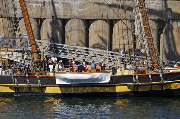 Para Segunda Edición Tall Ships Quays Seis Barcos Altura Esperan —  Fotos de Stock