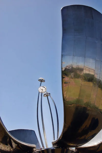 ブエノスアイレス 11月26日 レコレタ地区のナシオネス ユニダス広場 国連広場 の彫刻フラリス ジェネリカ2011年11月26日 ブエノスアイレス アルゼンチン — ストック写真