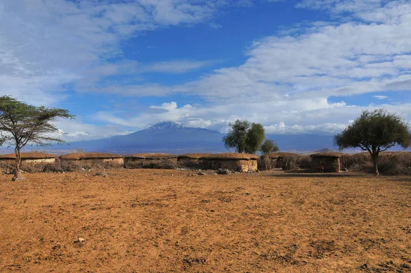 Masai Köyü Tanzanya Tanzanya Kenya Daki Birçok Masai Kabilesi Kültürlerini — Stok fotoğraf