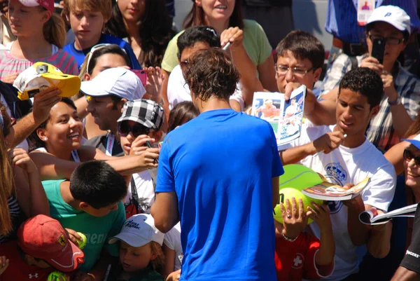 Montreal Agosto Raphael Nadal Con Los Fanáticos Montreal Rogers Cup —  Fotos de Stock