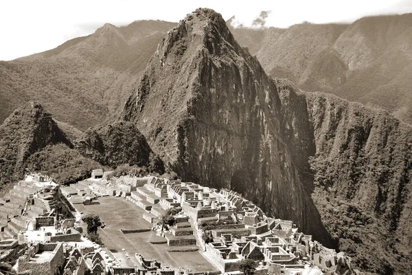 Machu Picchu Vagy Machu Pikchu Quechua Machu Idős Idős Ember — Stock Fotó