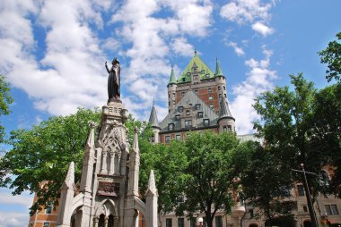 QUEBEC CITY, CANADA - 27 AĞUSTOS: Eski Quebec 'teki Levis Chateau Frontenac' tan, 27 Ağustos 2014 'te Quebec, Kanada' da UNESCO 'nun dünya mirası