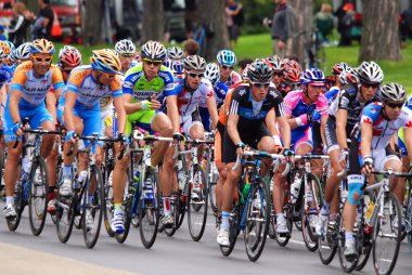 MONTREAL, CANADA - 11 Eylül 2011 'de Montreal' de UCI bisiklet takviminde bir grup bisikletçi faaliyet halindeydi; 11 Eylül 2011 'de Grand Prix Cycliste de Montral, Montreal, Mount Royal tırmanışı