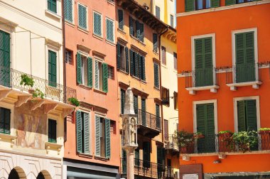 Verona, İtalya 'daki eski binalar