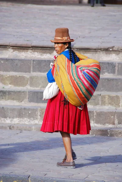 Cuzco Peru November Woman Typical Clothes Caring Souvenir Sale Live — Stock Photo, Image