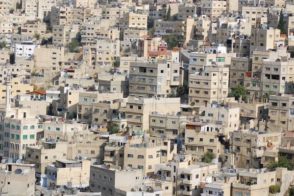 安曼是约旦的首都和最大的城市 它是国家的政治 文化和商业中心 也是世界上最古老的持续居住的城市之一 — 图库照片