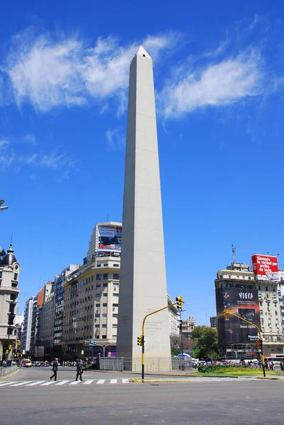 Buenos Áreas Argentina Noviembre Obelisco Avenida Julio Una Amplia Avenida — Foto de Stock