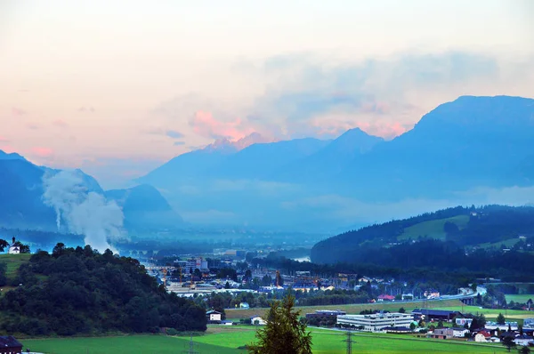 Innsbruck Uma Cidade Áustria Localizada Distrito Innsbruck Estado Tirol Ele — Fotografia de Stock