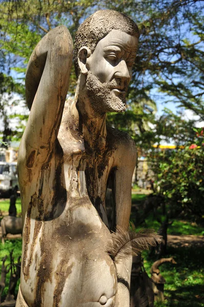Statue Eines Massai Kriegers Aus Holz Geschnitzt Tansania — Stockfoto