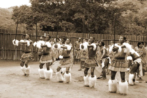 Manzini Suazilândia Novembro Jovens Não Identificados Vestem Roupas Dança Tradicionais — Fotografia de Stock