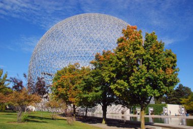 Montreal, Kanada - 25 Ağustos - Biyosfer Montreal 'de çevreye adanmış bir müzedir. Parc Jean-Drapeau 'da, Birleşik Devletler' in eski pavyonunda, 08: 25 Montreal, Kanada